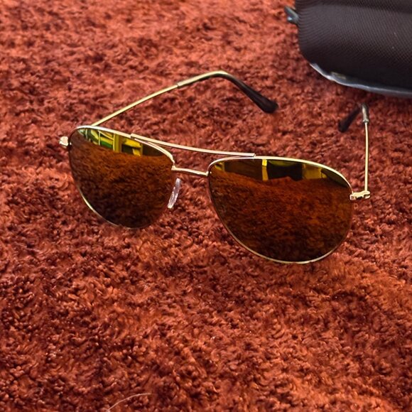 NWOT Maui Jim Cliff House Polarized Aviator Sunglasses W/ Case Mirror Lenses UV - Picture 15 of 16